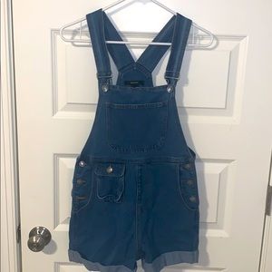Short overalls
